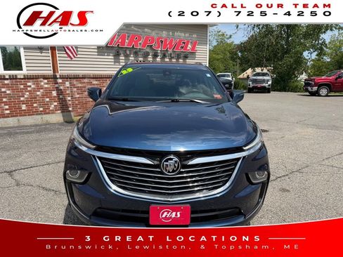 Used 2023 Buick Enclave Essence AWD/4WD image 10