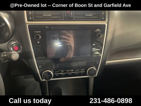 Used 2019 Subaru Outback 2.5i Limited AWD/4WD image 18