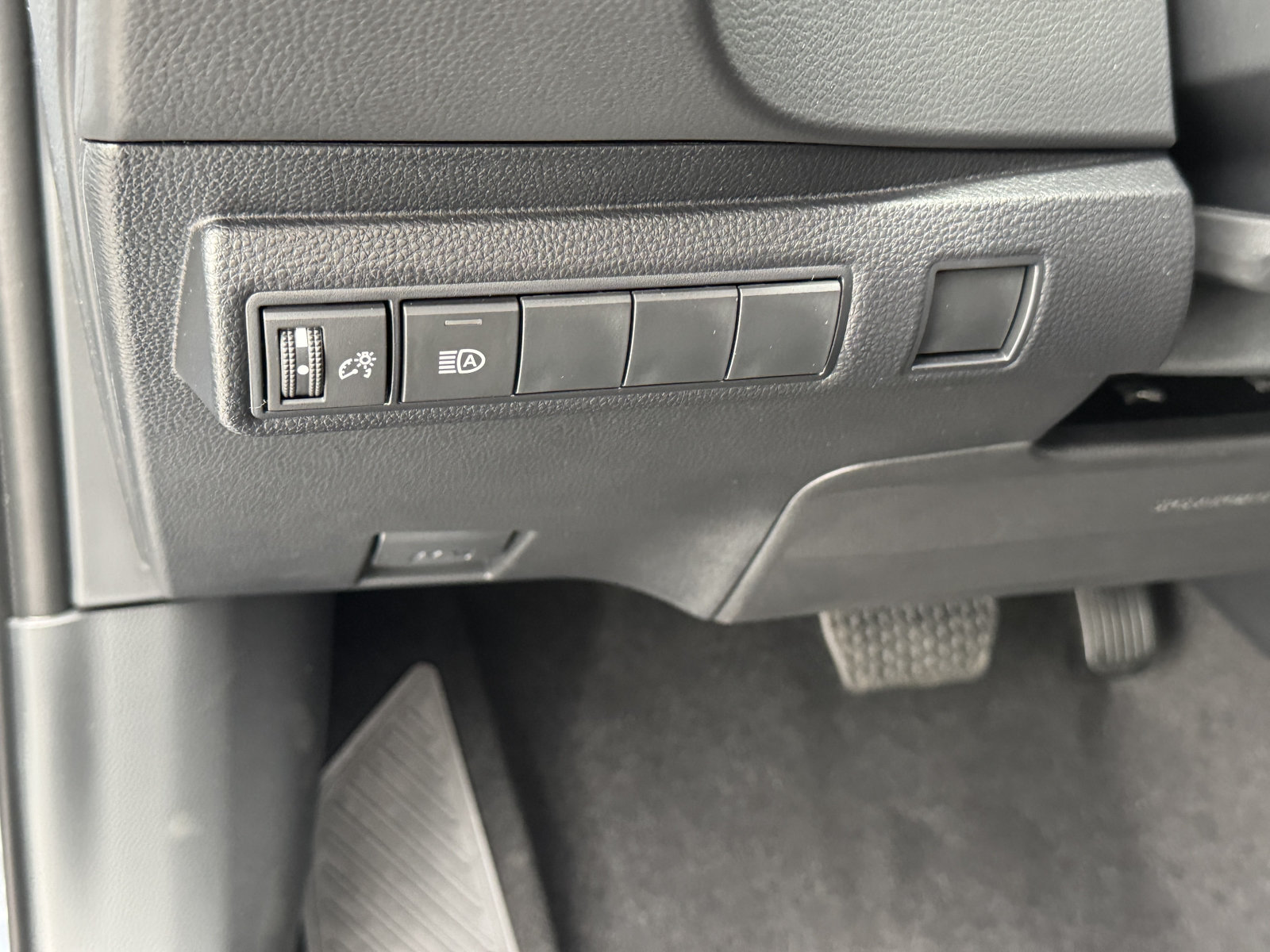New 2027 Toyota Corolla SE FWD image 17