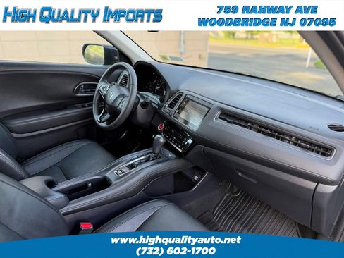 Used 2021 Honda HR-V EX-L image 40