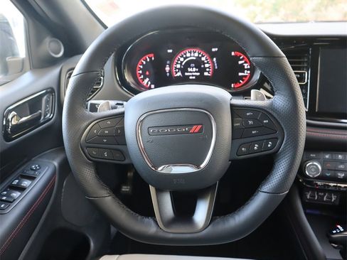 Used 2024 Dodge Durango GT image 9