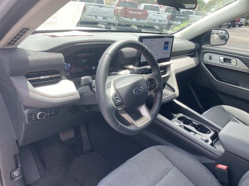 Used 2026 Ford Explorer Active RWD image 25