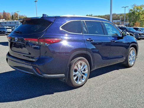 Used 2021 Toyota Highlander Limited image 6