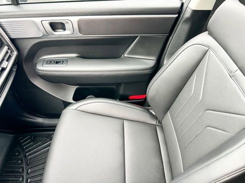 Certified 2024 Hyundai Santa Fe SEL image 16