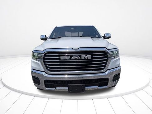 Used 2025 RAM 1500 Laramie AWD/4WD image 8