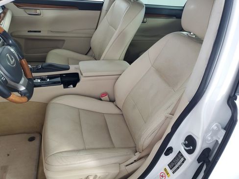 Used 2014 Lexus ES 300h image 12