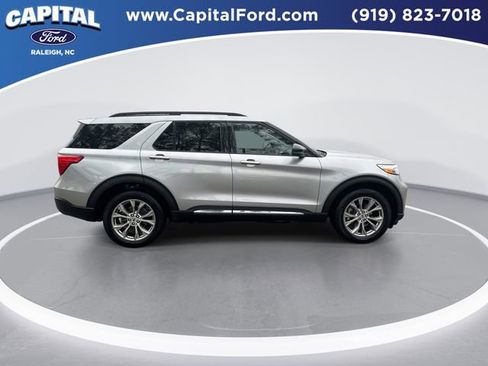 Certified 2023 Ford Explorer XLT w/ Equipment Group 202A image 9