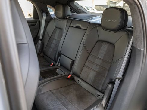 Used 2023 Porsche Cayenne Turbo GT AWD/4WD image 66