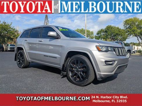 Used 2019 Jeep Grand Cherokee Altitude image 1