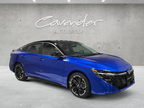 New 2026 Nissan Sentra SR image 2