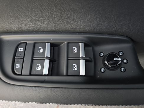 New 2026 Audi Q7 3.0T Premium Plus AWD/4WD image 31