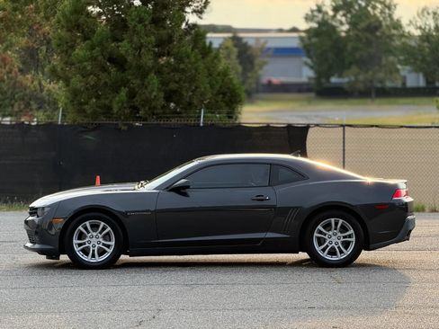 Used 2015 Chevrolet Camaro LS RWD image 8