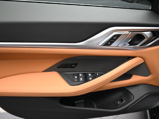 New 2026 BMW i4 xDrive40i w/ M Sport Package AWD/4WD image 17