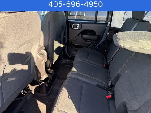 Used 2024 Jeep Wrangler Sport S image 12