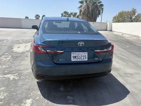 Used 2025 Toyota Camry LE FWD image 9
