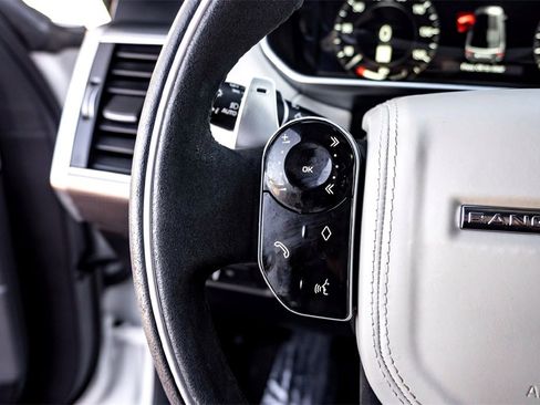 Used 2022 Land Rover Range Rover Sport HST image 19