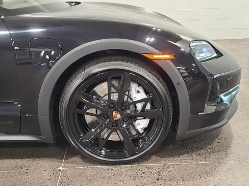 New 2026 Porsche Taycan 4S image 11