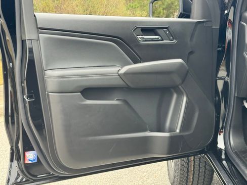 New 2026 GMC Canyon Elevation w/ Convenience Package image 19