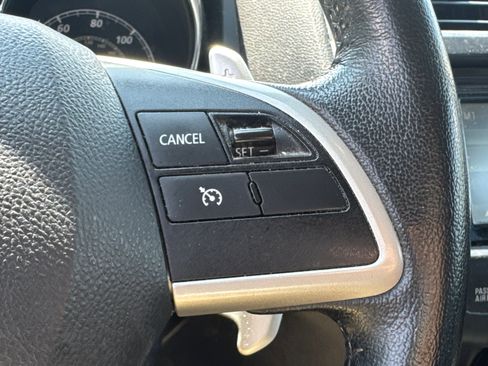 Used 2014 Mitsubishi Outlander Sport SE AWD/4WD image 12