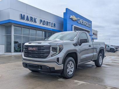 New 2026 GMC Sierra 1500 Pro w/ Pro Value Package