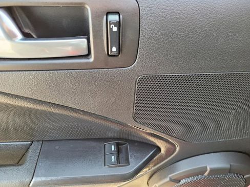 Used 2009 Ford Mustang Shelby GT500 image 15