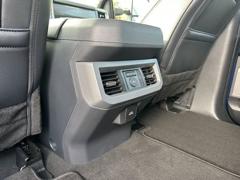 New 2026 Ford F250 Lariat w/ Lariat Ultimate Package image 55