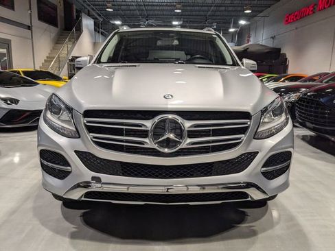 Used 2016 Mercedes-Benz GLE 300d 4MATIC image 2