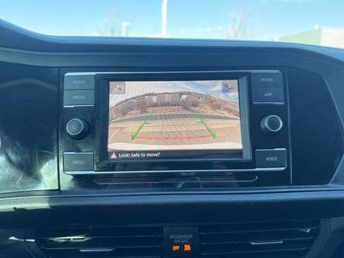 Used 2024 Volkswagen Jetta S image 29