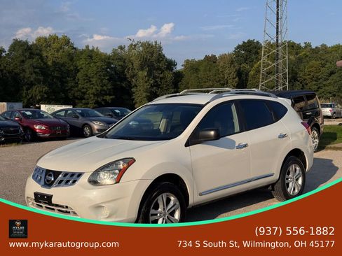 Used 2015 Nissan Rogue S w/ Convenience Package AWD/4WD image 30