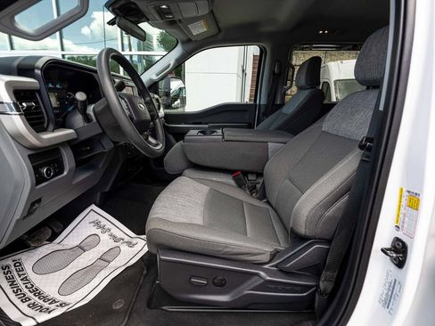 Used 2025 Ford F250 XLT w/ FX4 Off-Road Package AWD/4WD image 23