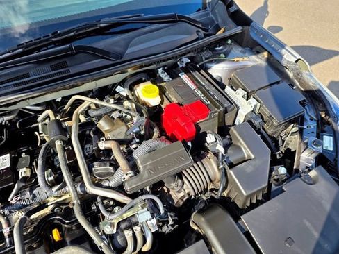 Used 2024 Nissan Sentra SV FWD image 51