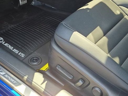 Used 2024 Lexus IS 350 F Sport RWD image 17
