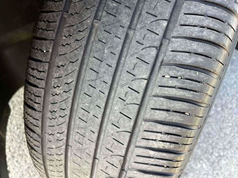 Used 2024 Kia Telluride EX image 39