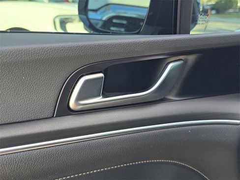 Used 2025 Kia K5 GT-Line image 17