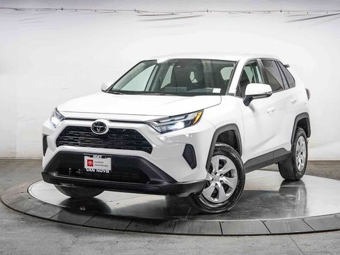 Certified 2023 Toyota RAV4 LE FWD image 1