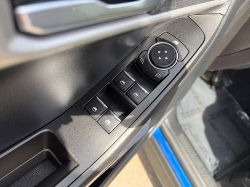 Used 2022 Ford Explorer 4WD image 26