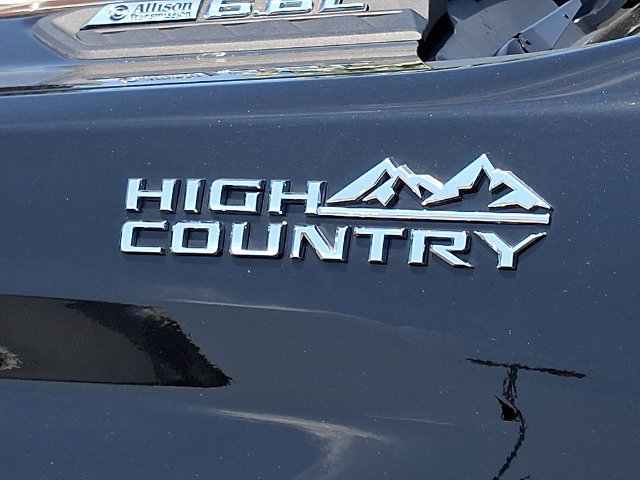 Used 2024 Chevrolet Silverado 2500 High Country w/ High Country Premium Package AWD/4WD image 29