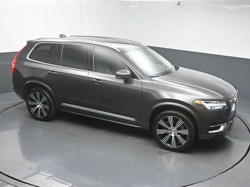 Used 2023 Volvo XC90 B6 Ultimate w/ Protection Package Premier AWD/4WD image 43