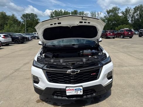 Used 2022 Chevrolet Traverse RS AWD/4WD image 11
