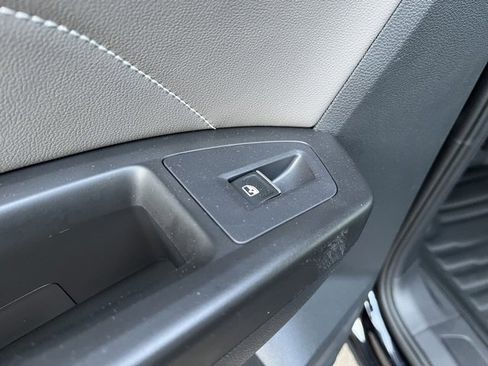 Used 2022 Volkswagen Atlas SE image 23