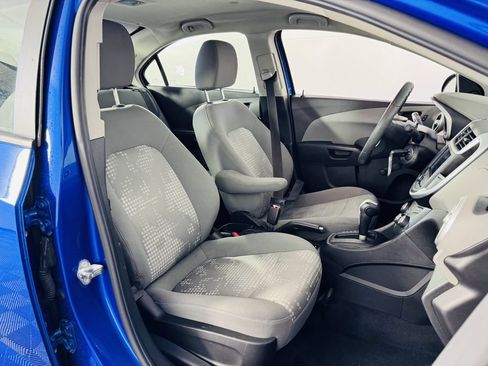 Used 2018 Chevrolet Sonic LS FWD image 25
