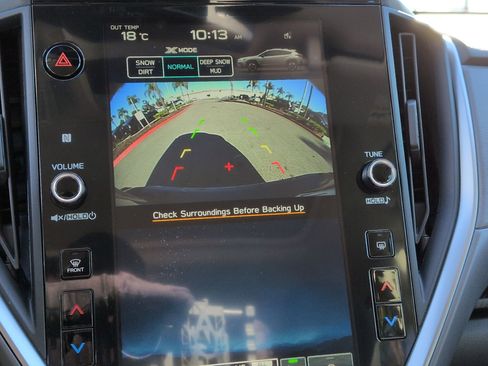 Used 2025 Subaru Crosstrek 2.0i Premium image 24