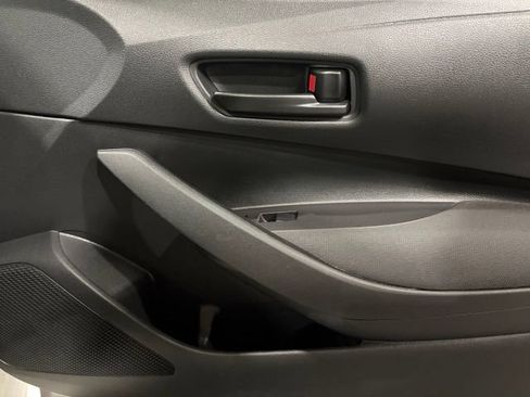 Used 2024 Toyota Corolla LE FWD image 13