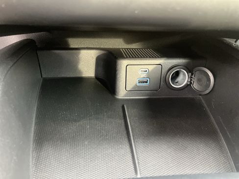 Certified 2023 Ford Escape ST-Line AWD/4WD image 30