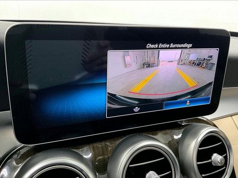 Used 2019 Mercedes-Benz C 300 Sedan image 26
