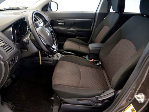 Used 2017 Mitsubishi Outlander Sport ES image 15