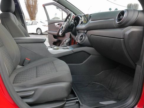 Used 2022 Chevrolet Blazer LT image 12