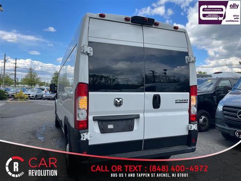 Used 2023 RAM ProMaster 2500 FWD image 3
