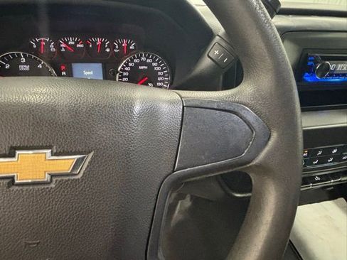Used 2017 Chevrolet Silverado 1500 W/T RWD image 17