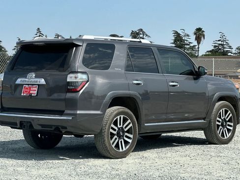 Used 2019 Toyota 4Runner Limited AWD/4WD image 3